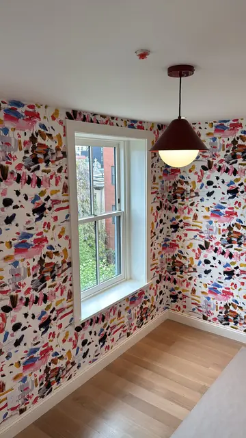 Cone pendant in a patterned room